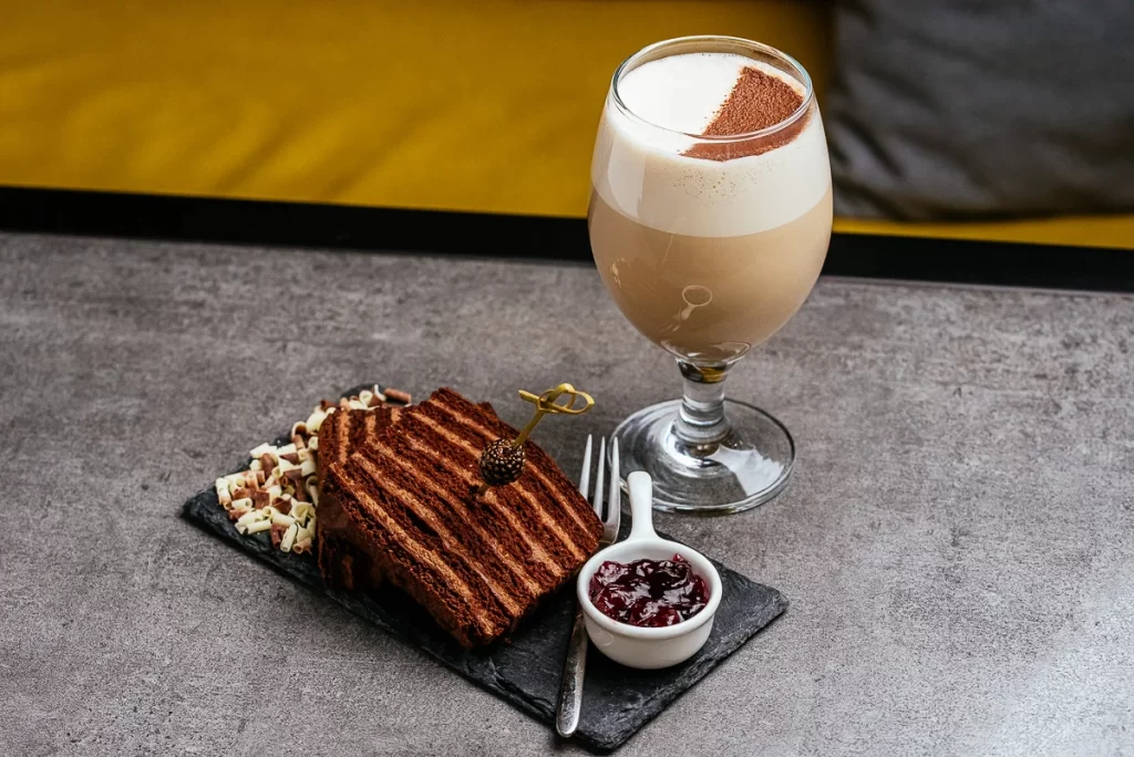 Сет кофейни "Чашки & Ложки" 