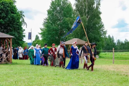 Праздник средневековой культуры в Озерце
