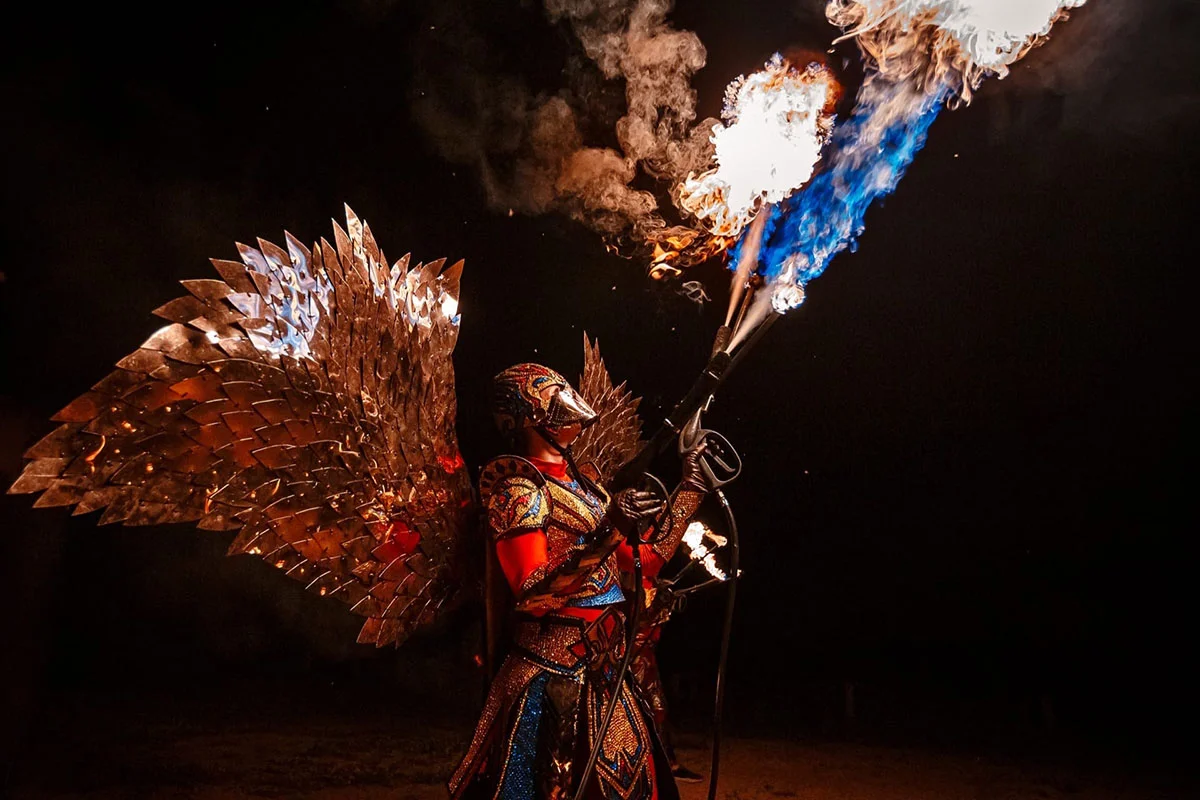 Фаер-шоу "Крэсiва" в Лидбир Дворе