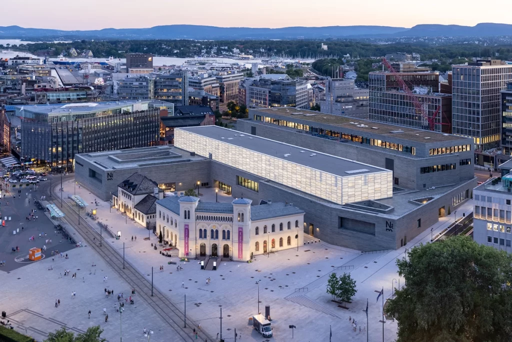 Вид на Национальный музей искусства, архитектуры и дизайна в Осло