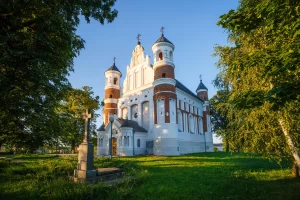 Церковь Рождества Богородицы в Мурованке