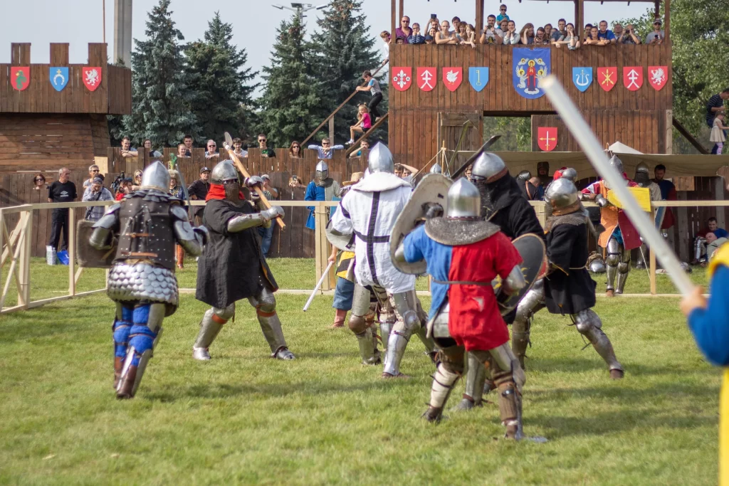 Бой рыцарей на фестивале «Менск старажытны» в Минске, Беларусь