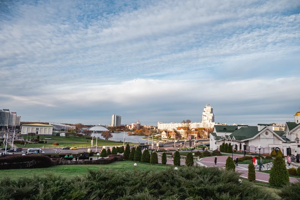 Вид на Немигу и Троицкое предместье, Минск, Беларусь