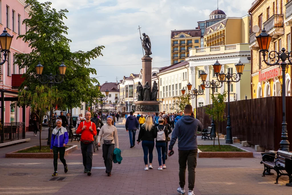 Пешеходная улица Советская в Бресте, Беларусь