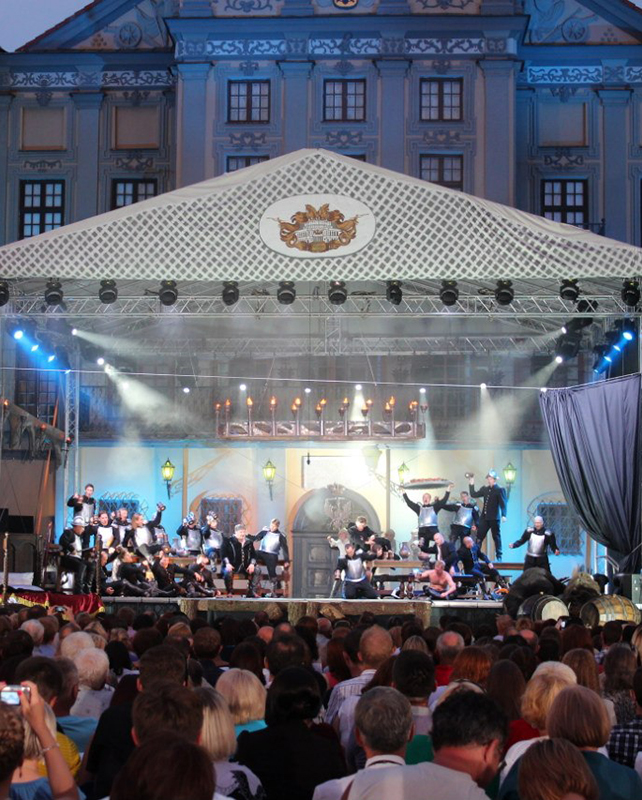 Вечера Большого театра в замке Радзивиллов, Несвиж, Беларусь