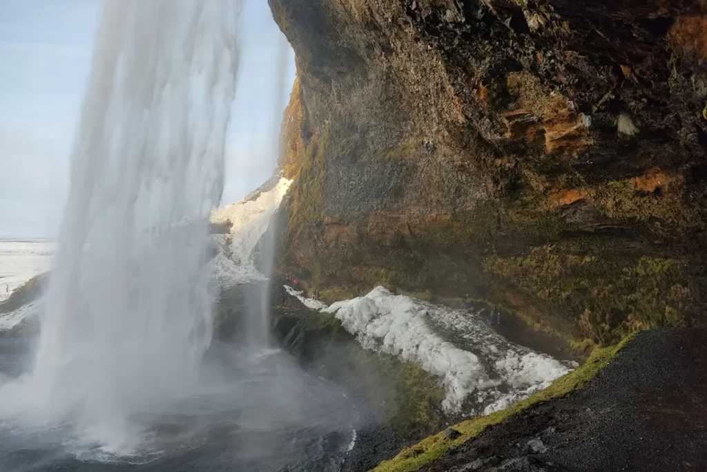 Водопад Seljalandsfoss, Исландия