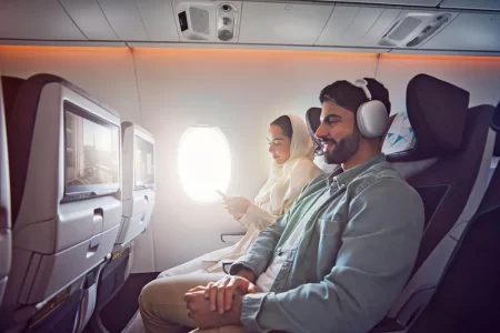 Etihad разрешит пользоваться мессенджерами во время полета