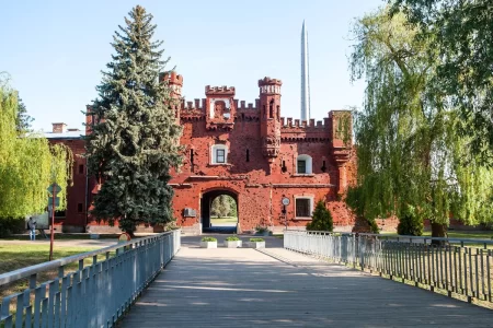 Вид на Холмские ворота в Брестской крепости-герое, Брест, Беларусь