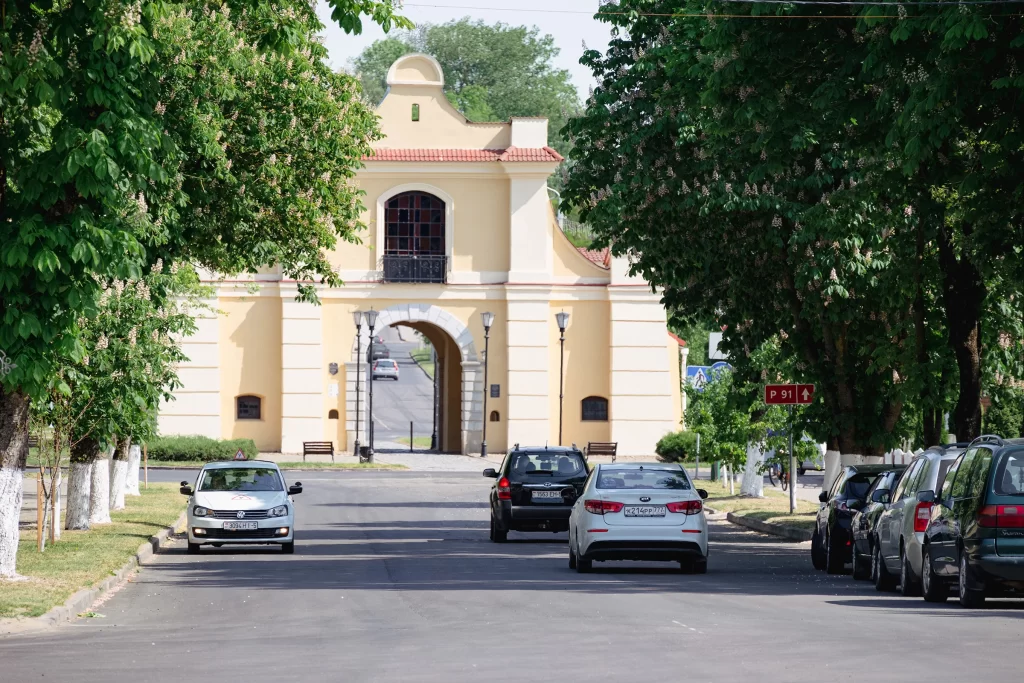 Слуцкая брама в Несвиже, Беларусь