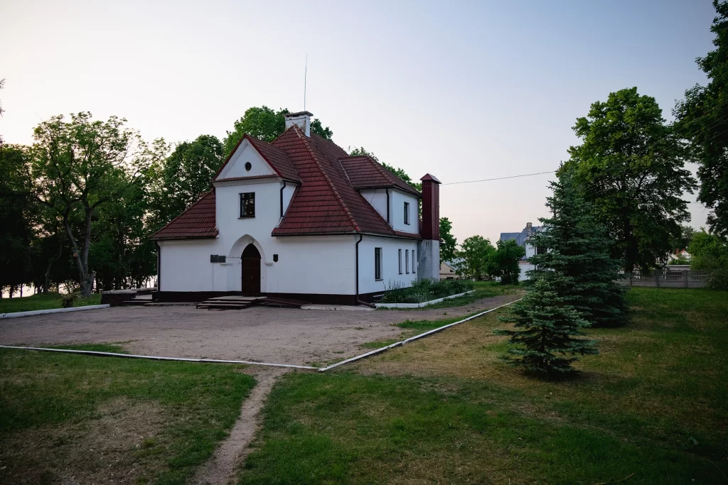 Здания поселка лесничества в городе Несвиж, Беларусь