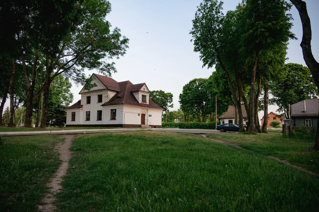 Здания поселка лесничества в городе Несвиж, Беларусь