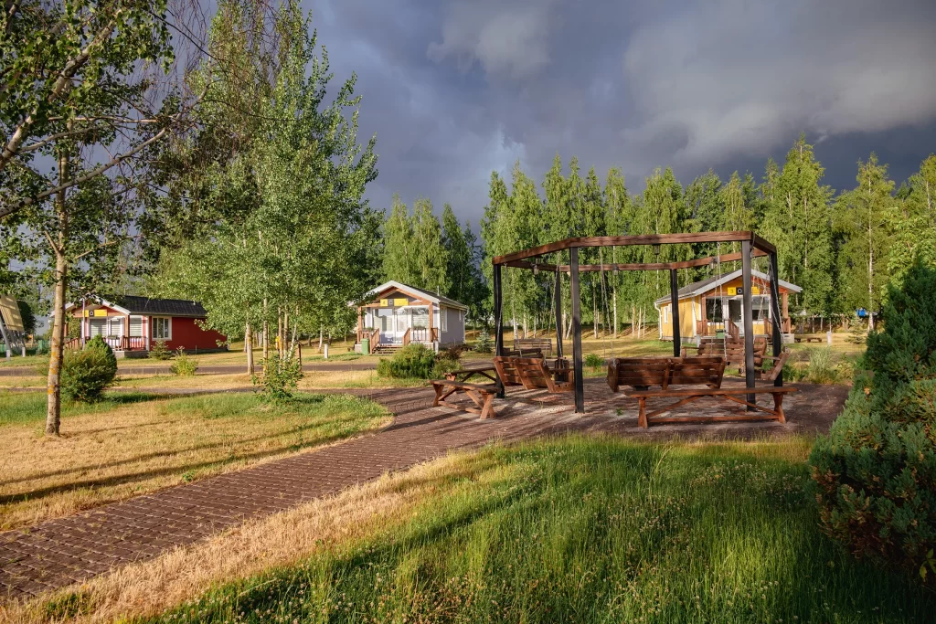 Коттеджи в экопарке "Акварель", Беларусь