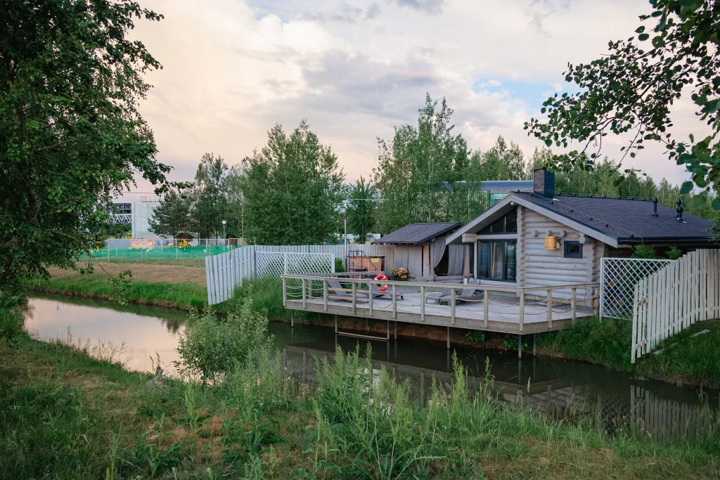 Царь-баня в экопарке "Акварель", Беларусь