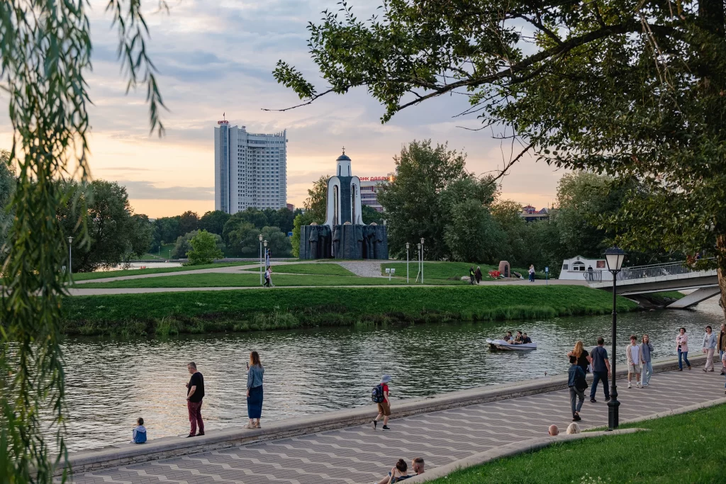 Остров слёз, Минск, Беларусь