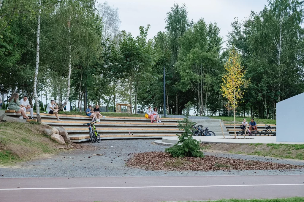 Амфитеатр в парке Lakeside Park, Минск, Беларусь