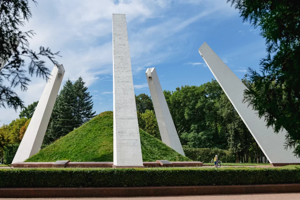 Мемориал «Курган Славы» в Лиде, Беларусь