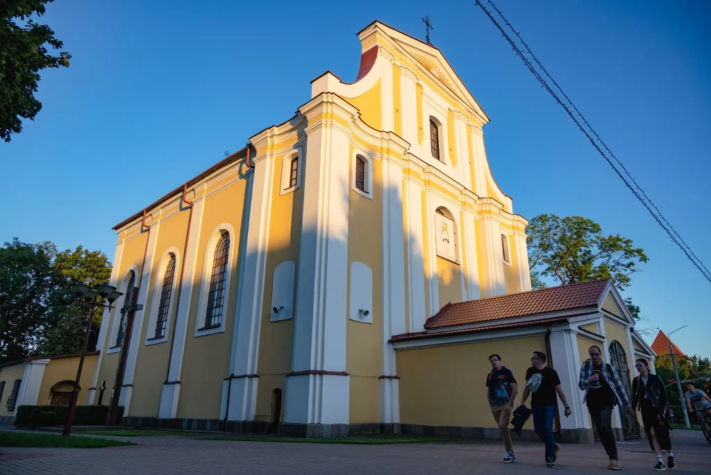 Костел Воздвижения Святого Креста, Лида, Беларусь