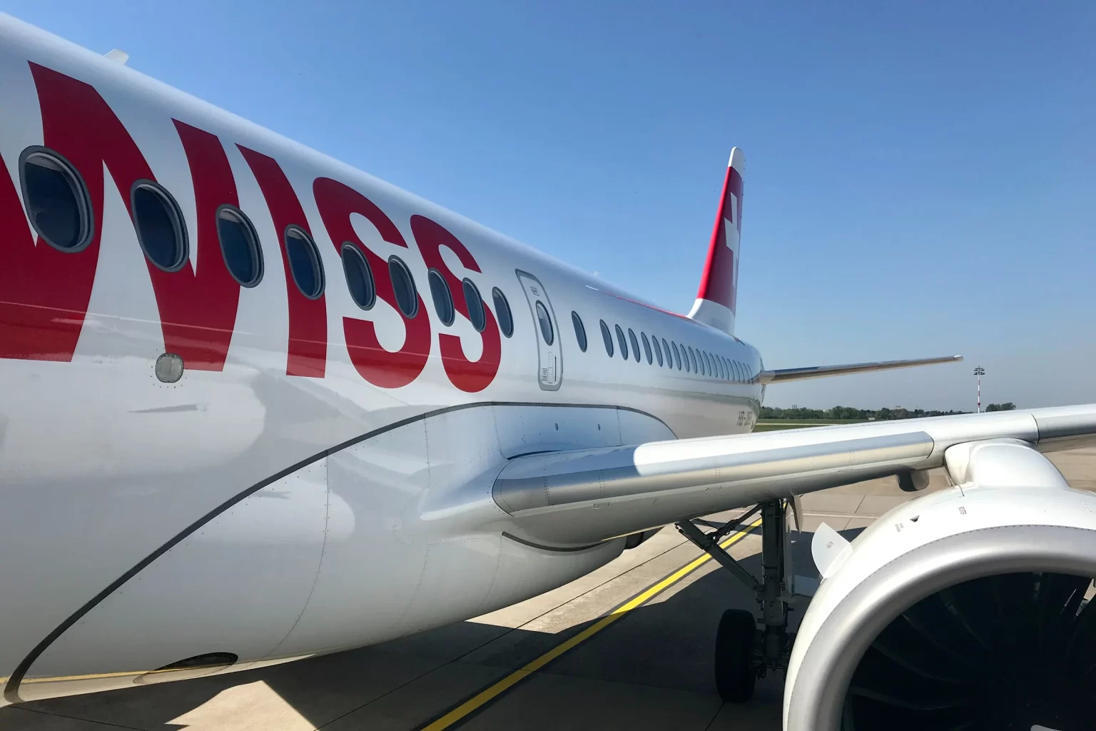 Пассажиры Swiss смогут пользоваться мессенджерами во время полета