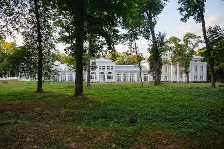 Дворец Булгаков в Жиличах, Беларусь