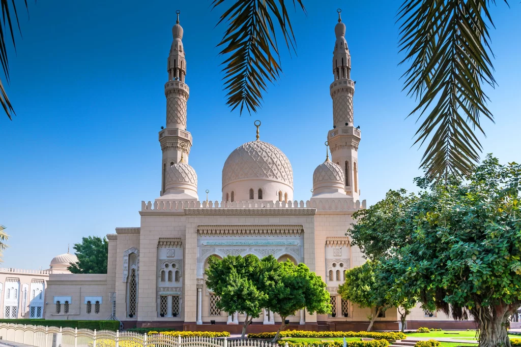 Мечеть Джумейра в Дубае, ОАЭ