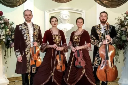 Театрализованный концерт «Падарожжа ў мінулае Нясвіжа» в Несвижском замке
