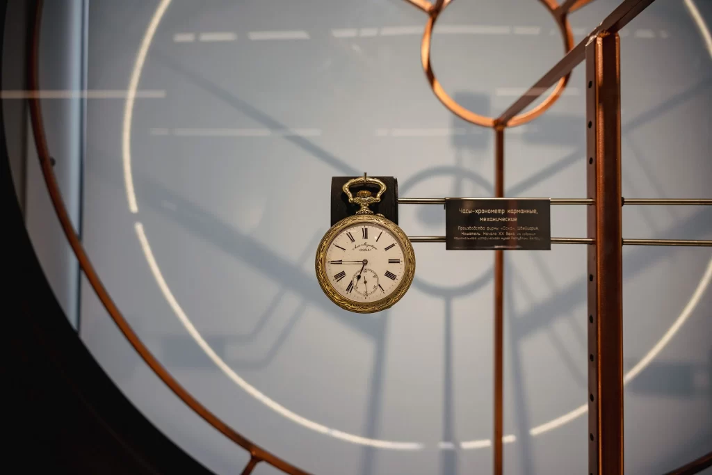 Экспонат в музее часов "Луч", Минск, Беларусь