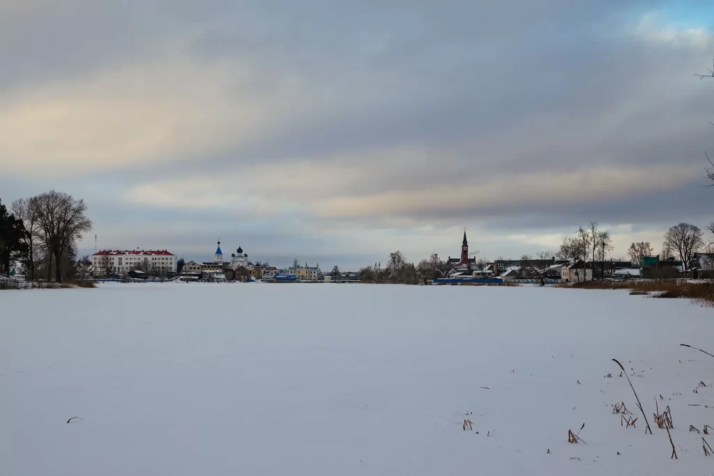 Костел, дворец и церковь: изучаем достопримечательности города Поставы