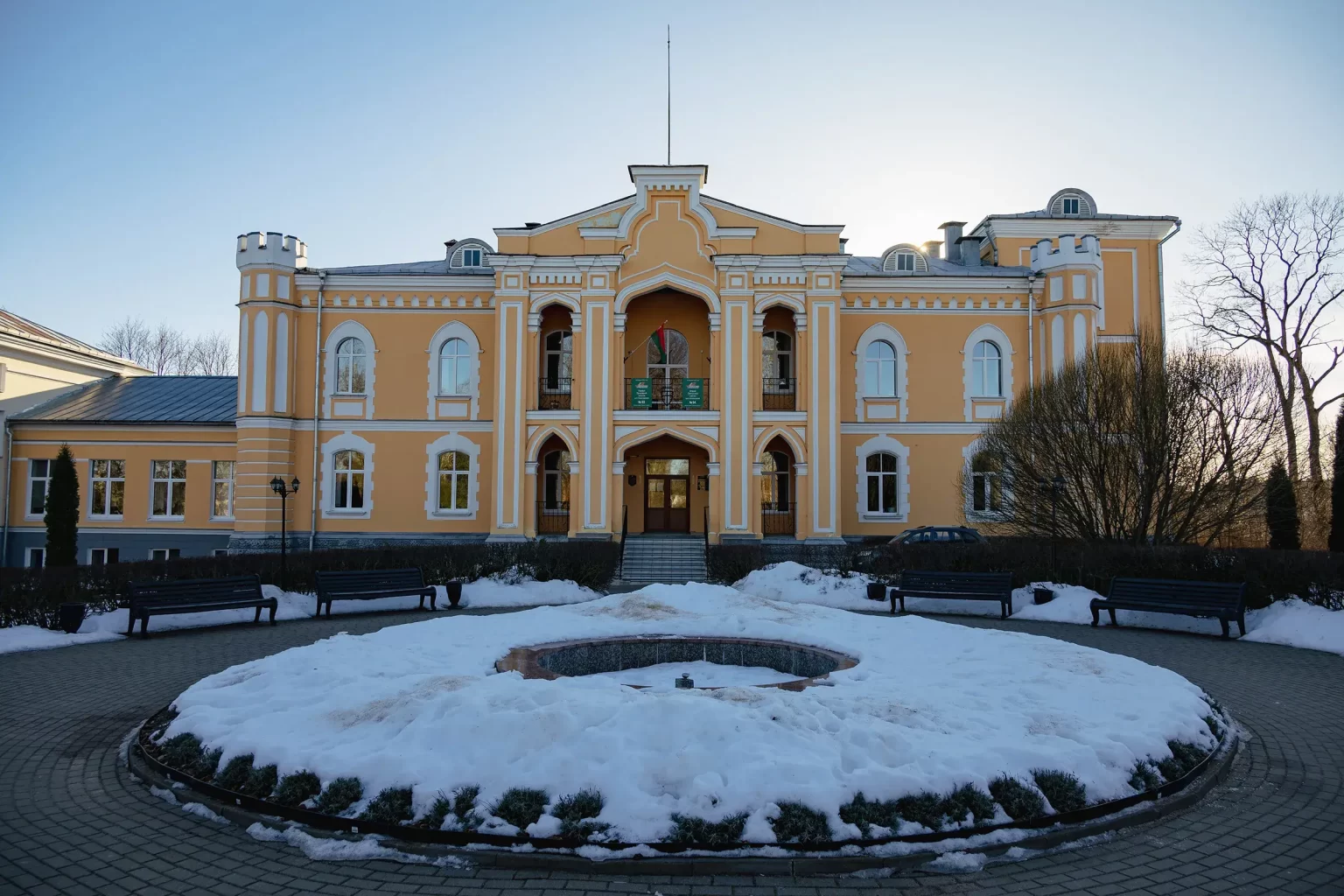 Путешествие выходного дня: усадьба Чапских в Прилуках Усадьба Чапских в Прилуках