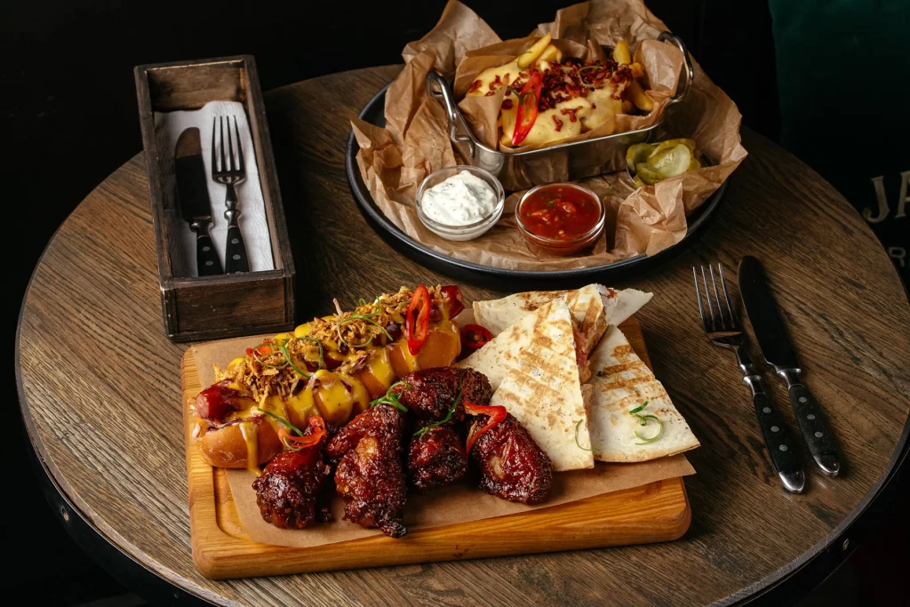 Сет участника "Vinie Jones Pub" на фестивале Gastrofest.Must be a Jameson