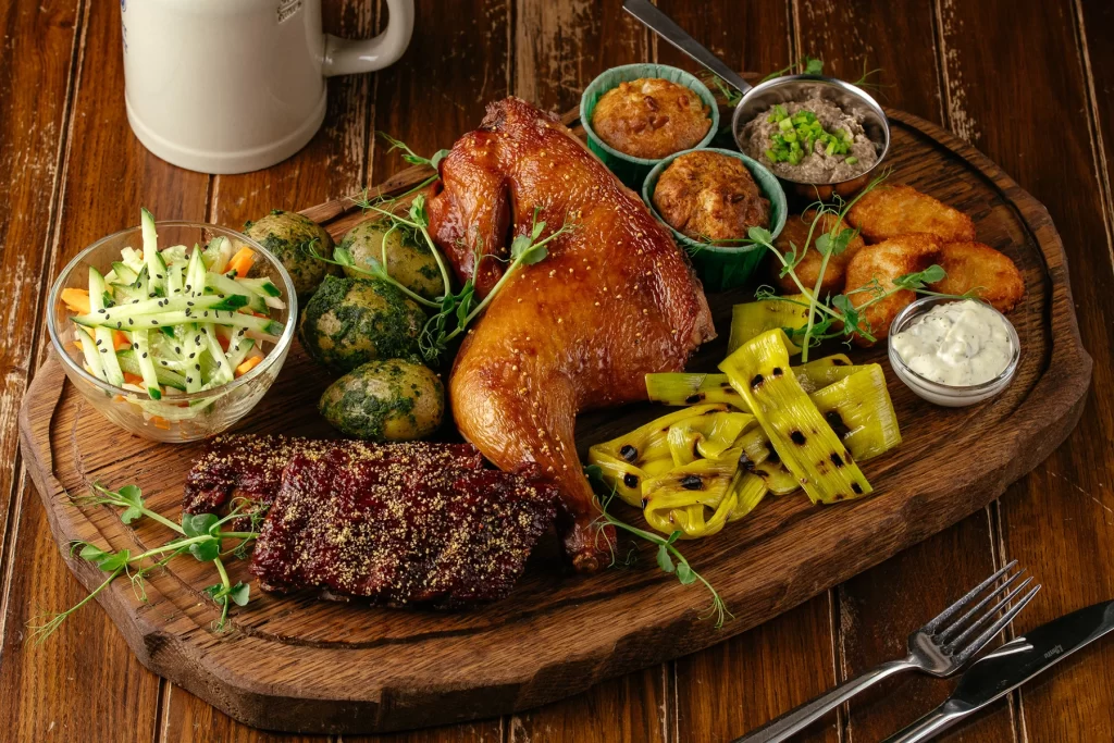 Сет участника "Beef&Beer" на фестивале Gastrofest.Must be a Jameson