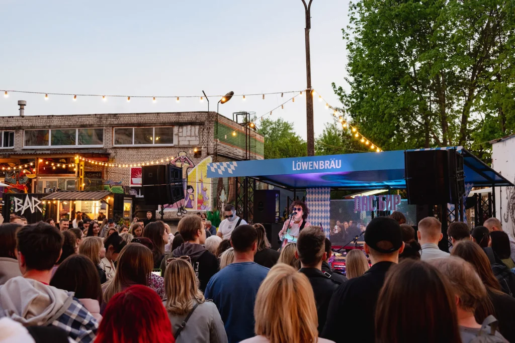 Концерт под открытым небом в "Песочнице", Минск, Беларусь