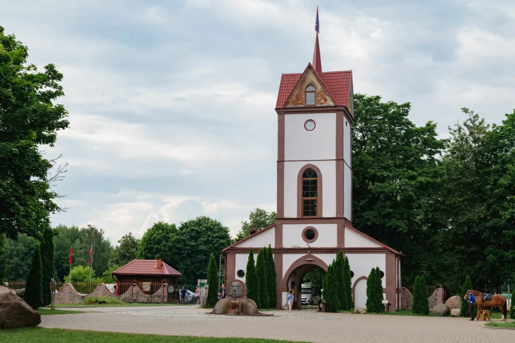 Топ-5 мест, куда обязательно стоит съездить из Минска 