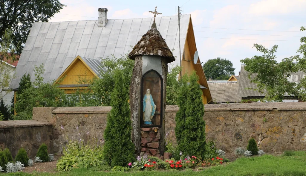 Андреевский костел в Лынтупах: история и что посмотреть