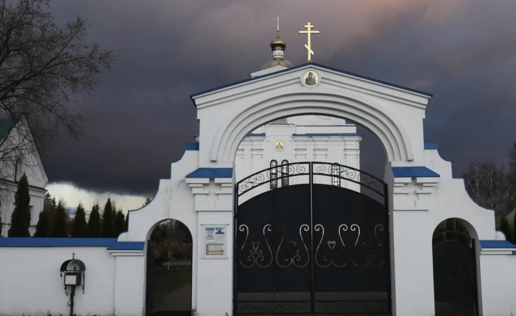 Мужской монастырь Благовещения Пресвятой Богородицы в Малых Лядах