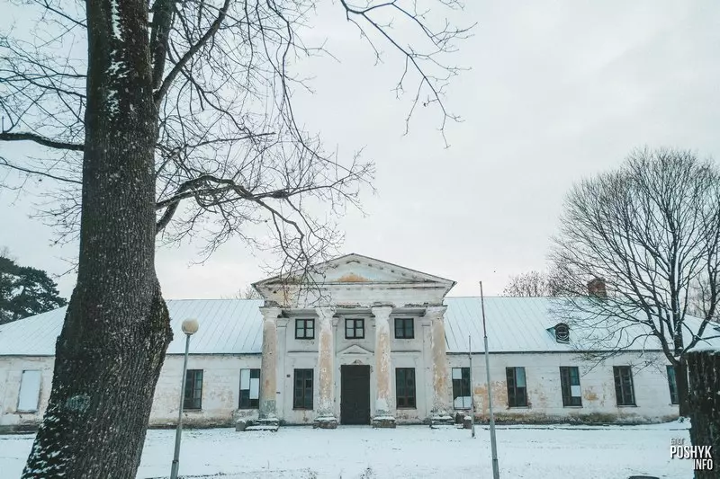 Дворец Потоцких-Сапег и что еще посмотреть в Высоком