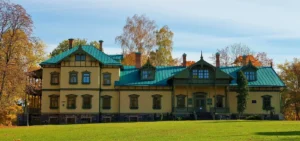 Лошицкая усадьба в Минске: история памятника и что посмотреть сейчас